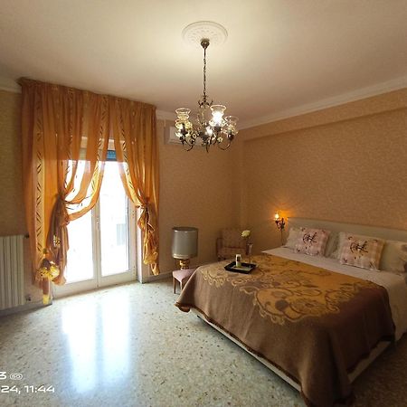 Luisetta Appartement Massafra Buitenkant foto