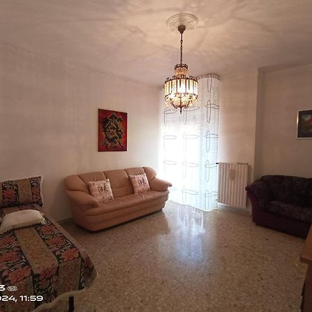 Luisetta Appartement Massafra Buitenkant foto